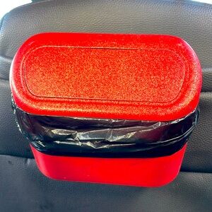 "Compact ABS Plastic Mini Car Trash Can: